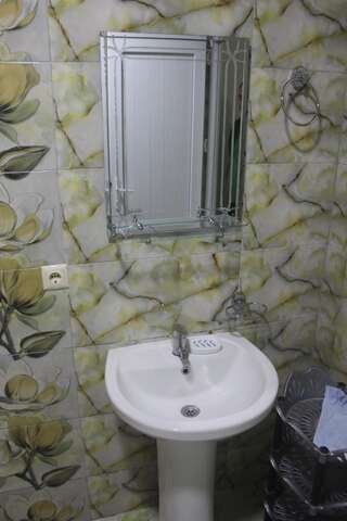 Отель Magnolia apartments Батуми Апартаменты с балконом-8