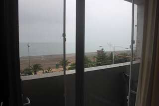 Отель Magnolia apartments Батуми Апартаменты с видом на море-5